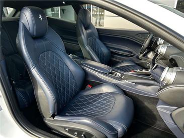 Ferrari GTC4Lusso — photo 8