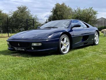 Ferrari F355 — photo 4