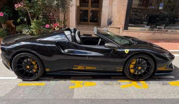 Ferrari 296 GTS — photo 8