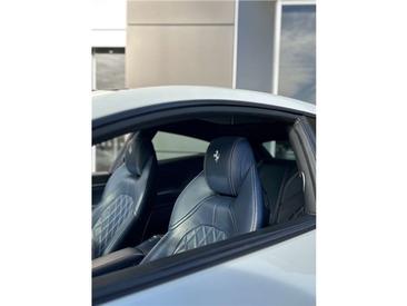 Ferrari GTC4Lusso — photo 12
