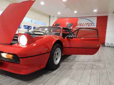 Ferrari 208 GTB — photo 9