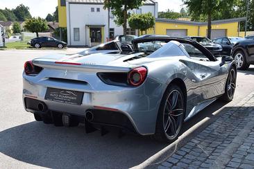 Ferrari 488 Spider — photo 3