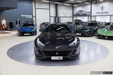 Ferrari GTC4Lusso — photo 2