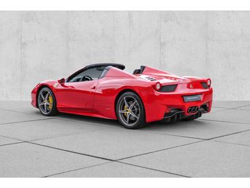 Ferrari 458 Spider — photo 2