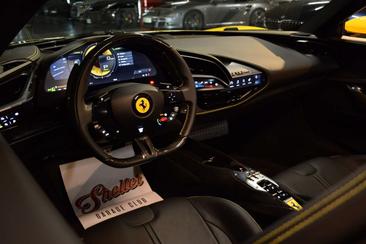 Ferrari SF90 Spider — photo 6