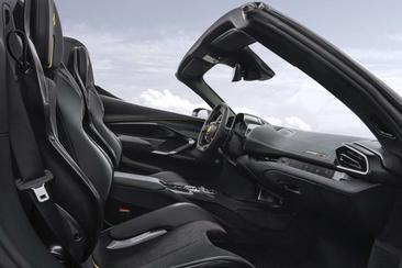 Ferrari 296 GTS — photo 12