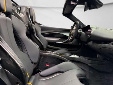 Ferrari 296 GTS — photo 28