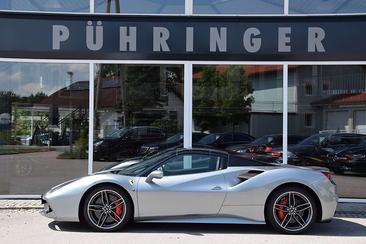 Ferrari 488 Spider — photo 18