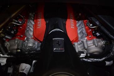 Ferrari SF90 Spider — photo 19