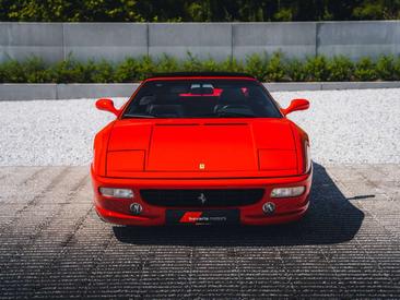 Ferrari F355 — photo 3