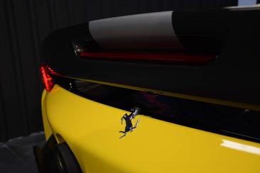 Ferrari SF90 Spider — photo 24