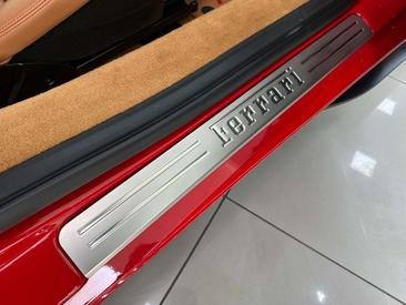 Ferrari F8 Tributo — photo 18