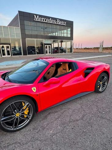 Ferrari 488 Spider — photo 9