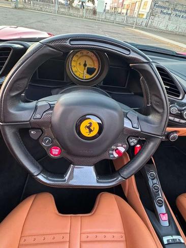 Ferrari 488 Spider — photo 10