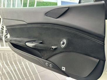 Ferrari 488 Spider — photo 16