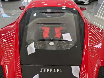 Ferrari F8 Tributo — photo 23