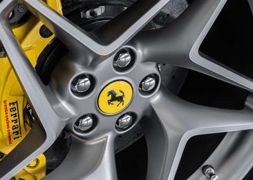 Ferrari F8 Tributo — photo 15