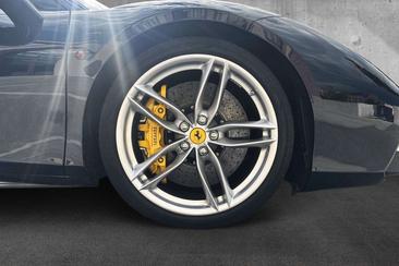 Ferrari 488 — photo 8