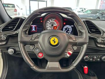 Ferrari 488 Spider — photo 19