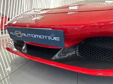 Ferrari F8 Tributo — photo 27