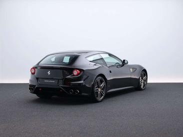 Ferrari FF — photo 5