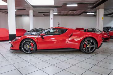 Ferrari 296 GTB — photo 3