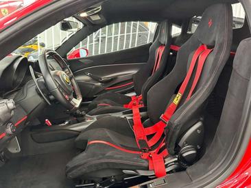 Ferrari 488 Pista — photo 6