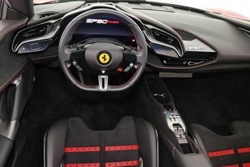 Ferrari SF90 Spider — photo 9