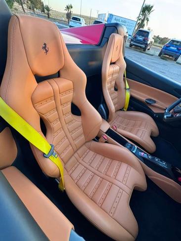 Ferrari 488 Spider — photo 22
