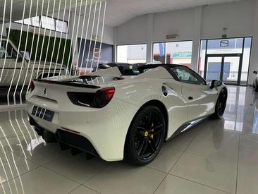 Ferrari 488 Spider — photo 4