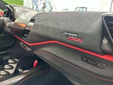 Ferrari 488 Pista — photo 13
