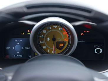 Ferrari FF — photo 16
