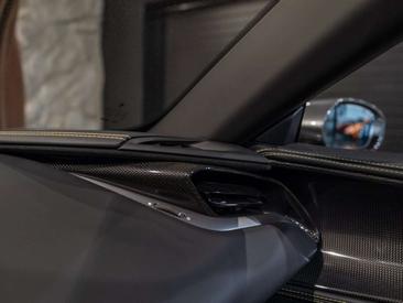 Ferrari SF90 Spider — photo 29
