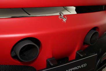 Ferrari SF90 Spider — photo 21