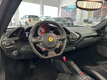 Ferrari 488 Spider — photo 18