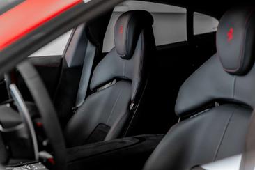 Ferrari Purosangue — photo 18