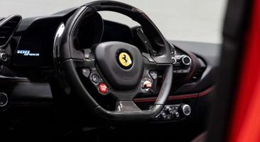 Ferrari 488 — photo 23