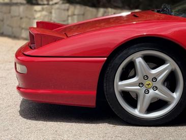 Ferrari F355 — photo 18