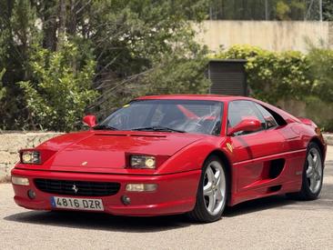 Ferrari F355 — photo 20