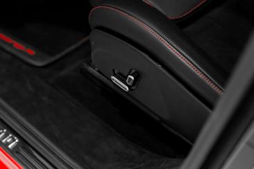 Ferrari Purosangue — photo 36
