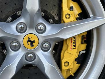 Ferrari F8 Tributo — photo 10