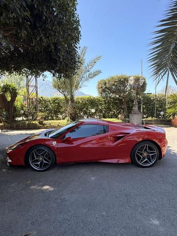 Ferrari F8 Spider — photo 6
