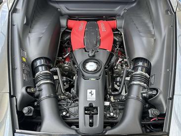 Ferrari F8 Tributo — photo 20