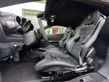 Ferrari F8 Tributo — photo 25