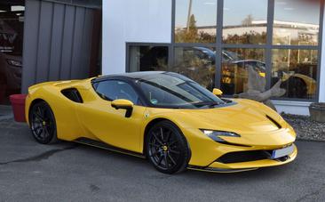 Ferrari SF90 Spider — photo 3