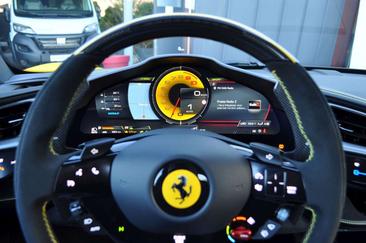 Ferrari SF90 Spider — photo 13