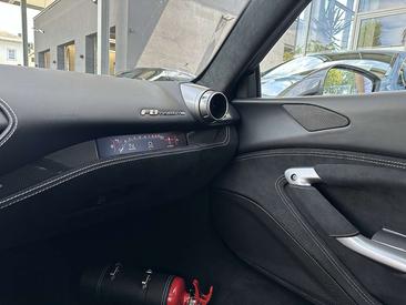 Ferrari F8 Tributo — photo 46