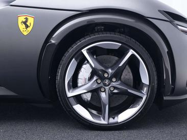 Ferrari Purosangue — photo 36