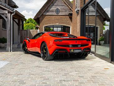 Ferrari 296 GTS — photo 4