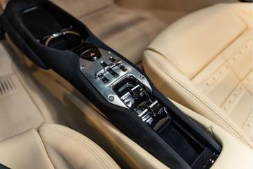 Ferrari 296 GTS — photo 44